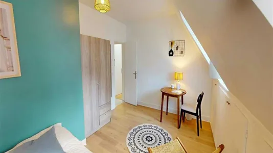 Rooms in Paris 8ème arrondissement - photo 4