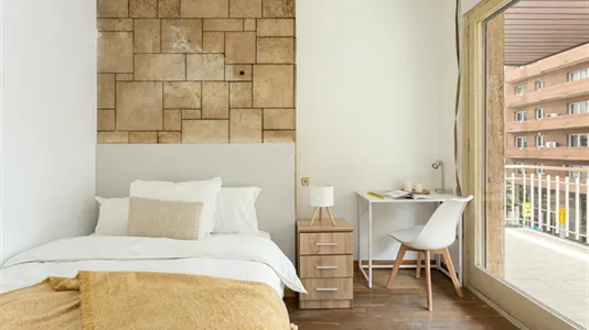 Apartments in Barcelona Sarrià-St. Gervasi - photo 2