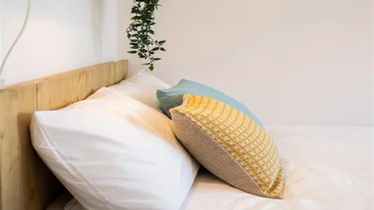 Rooms in Madrid Chamberí - photo 9