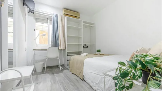 Rooms in Tavernes Blanques - photo 1