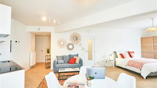 Apartments in Brussels Schaarbeek - photo 4