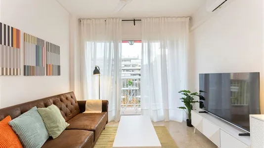 Apartments in L'Hospitalet de Llobregat - photo 2