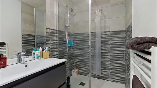 Rooms in Valence - photo 10