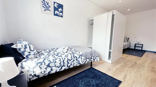 Rooms in Aveiro - photo 3