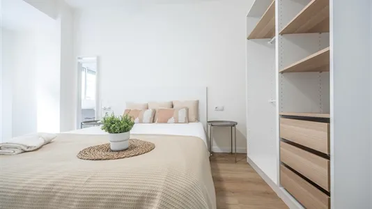 Rooms in Valencia L'Eixample - photo 4