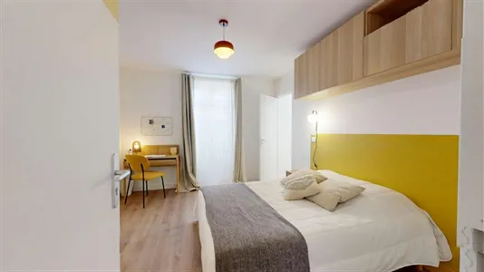 Rooms in Paris 10ème arrondissement - photo 3