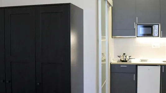 Apartments in Burjassot - photo 7