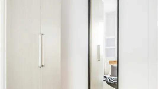 Rooms in Barcelona Sants-Montjuïc - photo 7