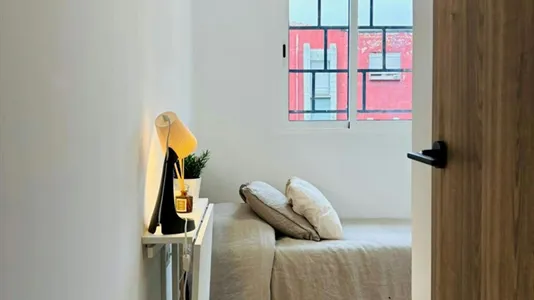 Rooms in Granada - photo 2