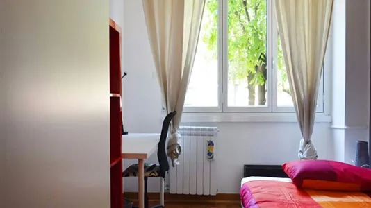 Rooms in Milano Zona 5 - Vigentino, Chiaravalle, Gratosoglio - photo 2