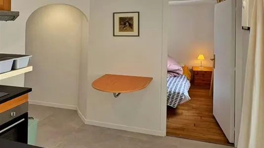 Apartments in Paris 9ème arrondissement - photo 1