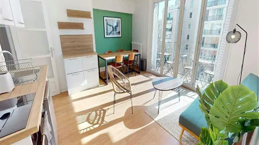 Rooms in Paris 17ème arrondissement - photo 9