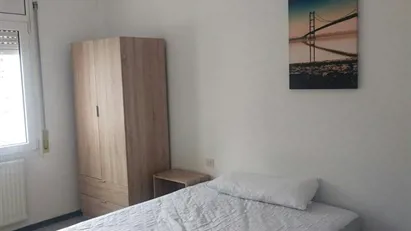 Room for rent in Girona, Cataluña