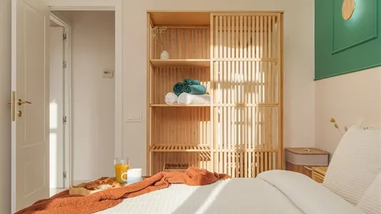 Rooms in Barcelona Eixample - photo 8