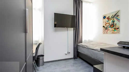 Apartments in Frankfurt Innenstadt I - photo 7