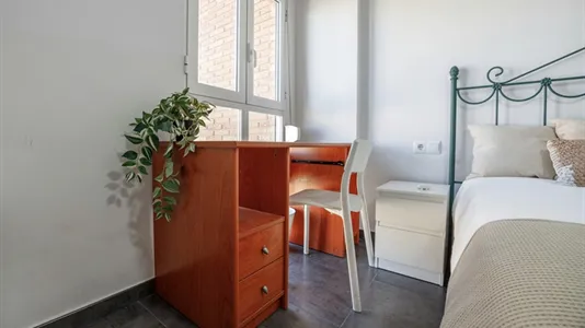 Rooms in Tavernes Blanques - photo 4