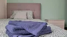 Room for rent, Genoa, Liguria, &lt;span class=&quot;blurred street&quot; onclick=&quot;ProcessAdRequest(12535220)&quot;&gt;&lt;span class=&quot;hint&quot;&gt;See streetname&lt;/span&gt;[xxxxxxxxxxxxx]&lt;/span&gt;