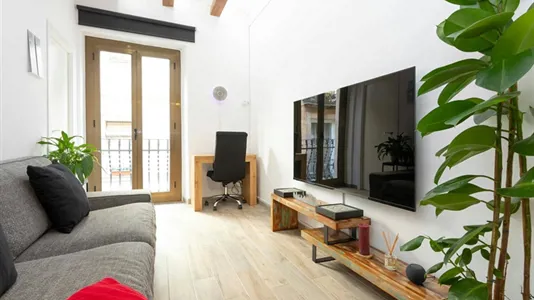Apartments in Barcelona Ciutat Vella - photo 1