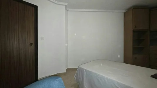 Rooms in Casas de Muntanyars - photo 8