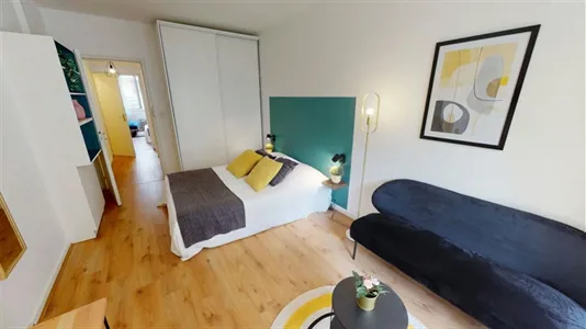 Rooms in Lyon - photo 2