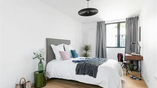 Rooms in Paris 15ème arrondissement - photo 5