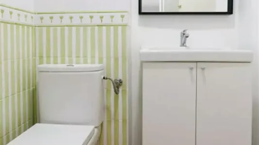 Rooms in Madrid Chamartín - photo 8