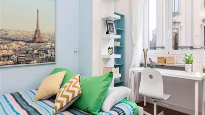 Room for rent in Milano Zona 1 - Centro storico, Milan