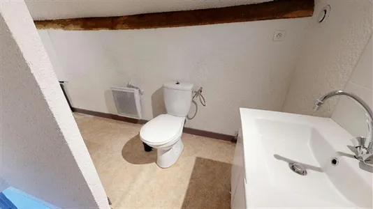 Rooms in Clermont-Ferrand - photo 5