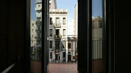 Rooms in Barcelona Gràcia - photo 3
