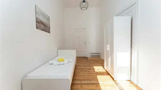 Rooms in Berlin Pankow - photo 4