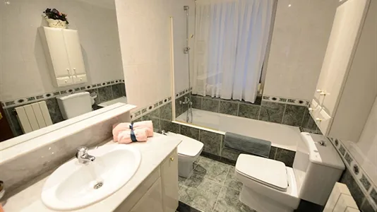 Rooms in Bilbao - photo 6