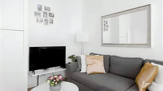 Apartments in Vienna Alsergrund - photo 2