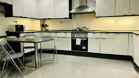 Rooms in Barcelona Sarrià-St. Gervasi - photo 7