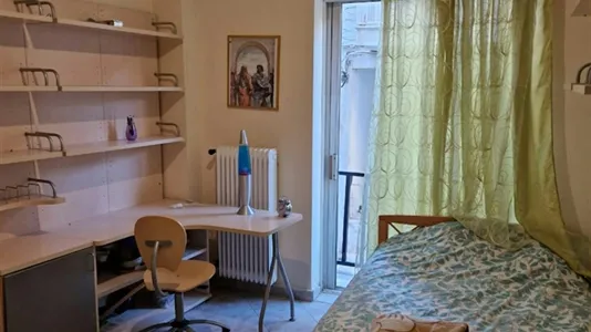 Rooms in Piraeus - photo 7