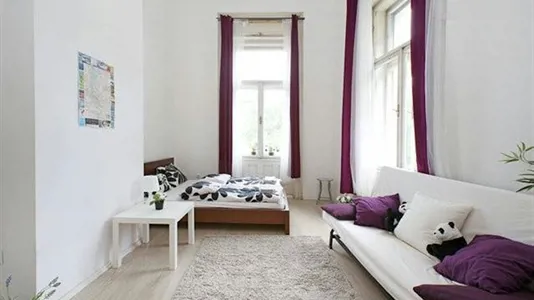 Rooms in Budapest XVI. kerület - photo 2