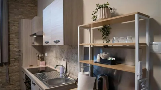 Apartments in Roma Municipio VII – Appio-Latino/Tuscolano/Cinecittà - photo 6