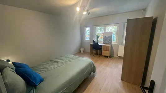 Rooms in Bobigny - photo 2