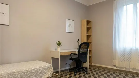 Rooms in Milano Zona 8 - Fiera, Gallaratese, Quarto Oggiaro - photo 3