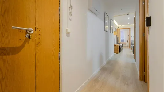 Rooms in Madrid Centro - photo 8