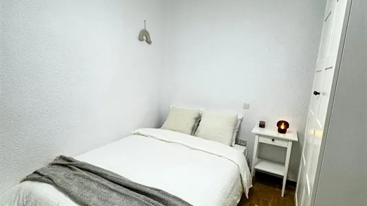 Rooms in Madrid Moncloa-Aravaca - photo 2