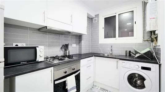 Rooms in Barcelona Sant Martí - photo 7