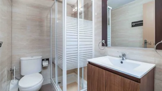 Rooms in la Fontsanta - photo 9