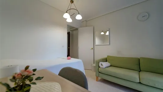 Rooms in El Cerezo - photo 7