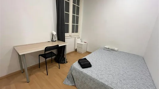 Rooms in Barcelona Eixample - photo 6