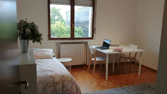 Rooms in Padua - photo 1