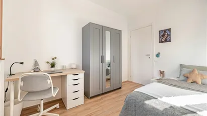 Room for rent in Padua, Veneto