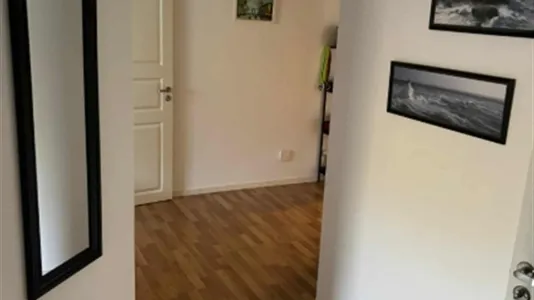 Houses in Örebro - photo 10