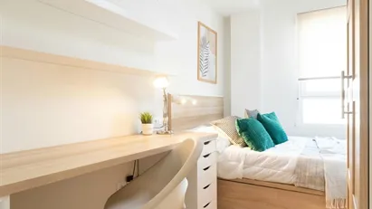 Room for rent in Madrid Moncloa-Aravaca, Madrid
