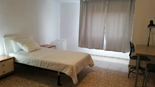 Rooms in Valencia Poblats Marítims - photo 1