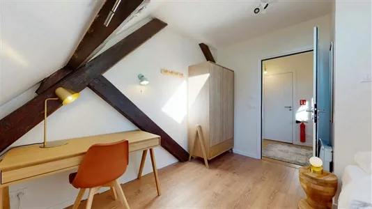 Rooms in Bobigny - photo 2